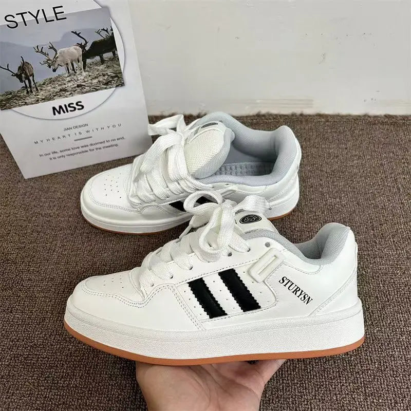 Skate Sneakers Man's New Man Skateboard Bread Shoes Retro National Trend Sport Shoe Wind Board Women Sneaker Y2k