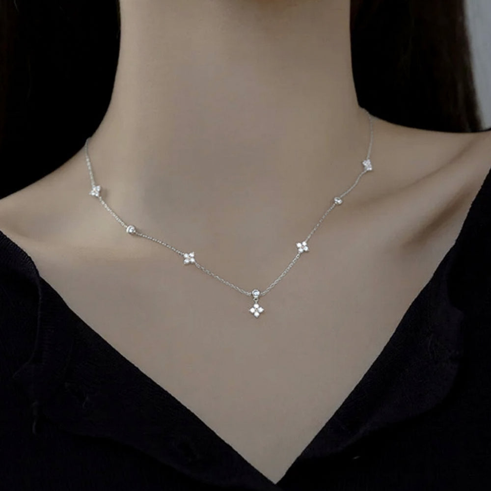 Colier cu pandantiv din argint 925, floare cu patru petale, 45cm