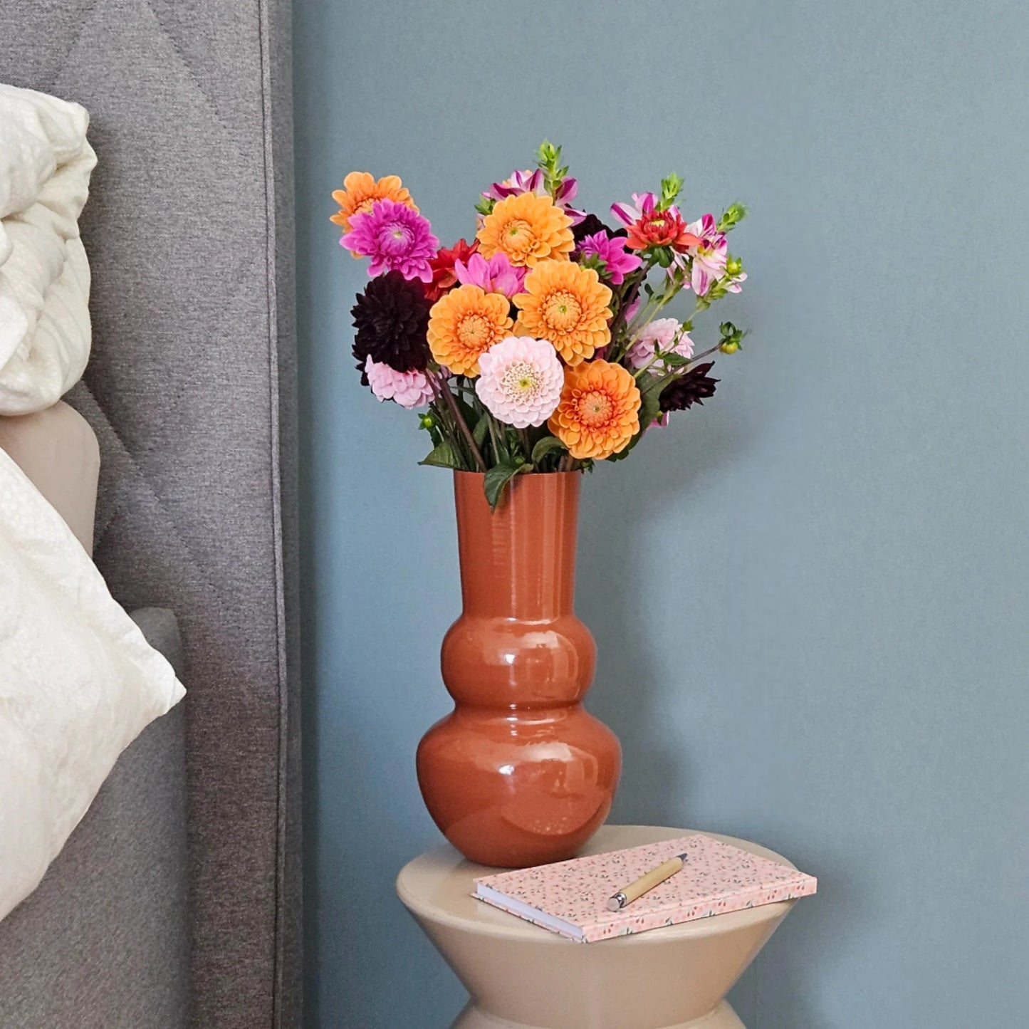 Blumenvase XXL Metallvase Beige Retro Stil - 38x25 Öffnung 14,5 cm Loch Ø6 cm