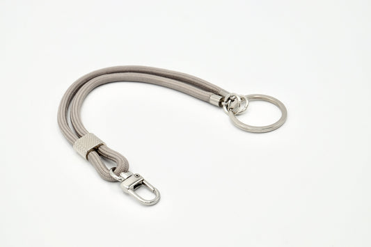 Schlüsselanhänger mit Karabiner Schlamm