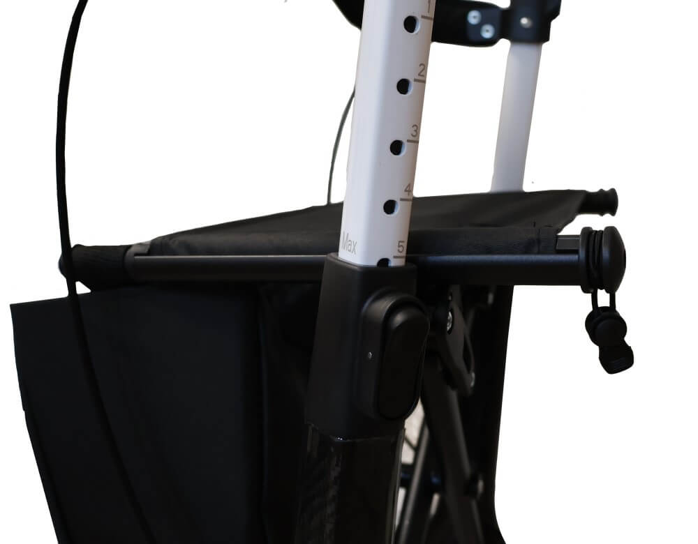 Rollator super ușor din carbon – doar 5,9 kg, capacitate de încărcare de până la 150 kg