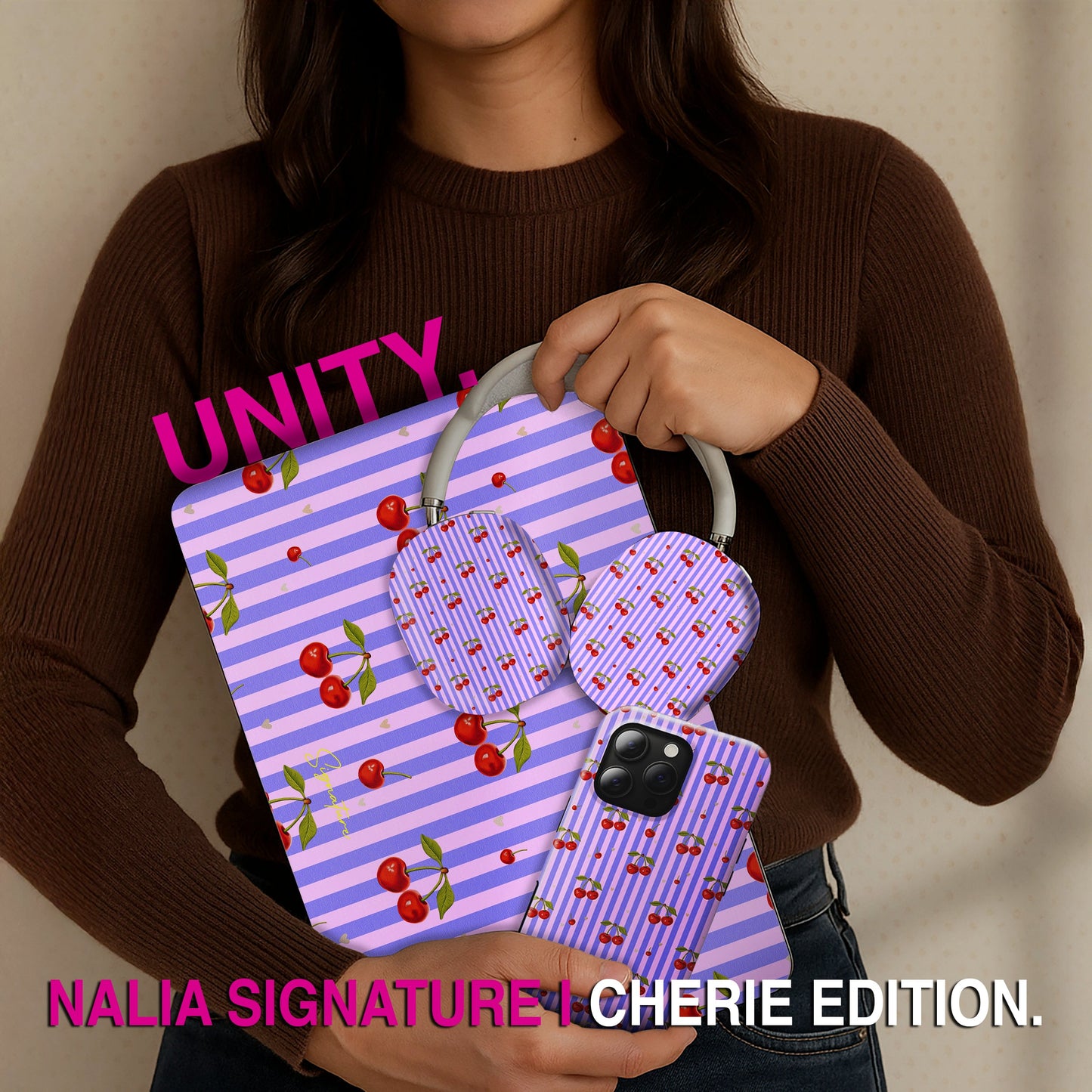 Husă NALIA Berlin Cherie pentru iPad Pro 13 inch Signature Statement - Dimensiune 13 inch, Greutate redusă, Material piele PU