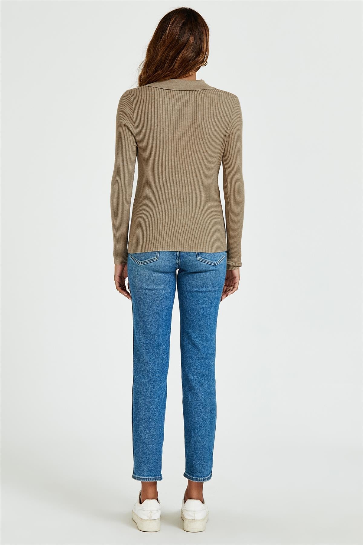 Top tricotat cu guler Morgan, cu două rânduri de nasturi, bej