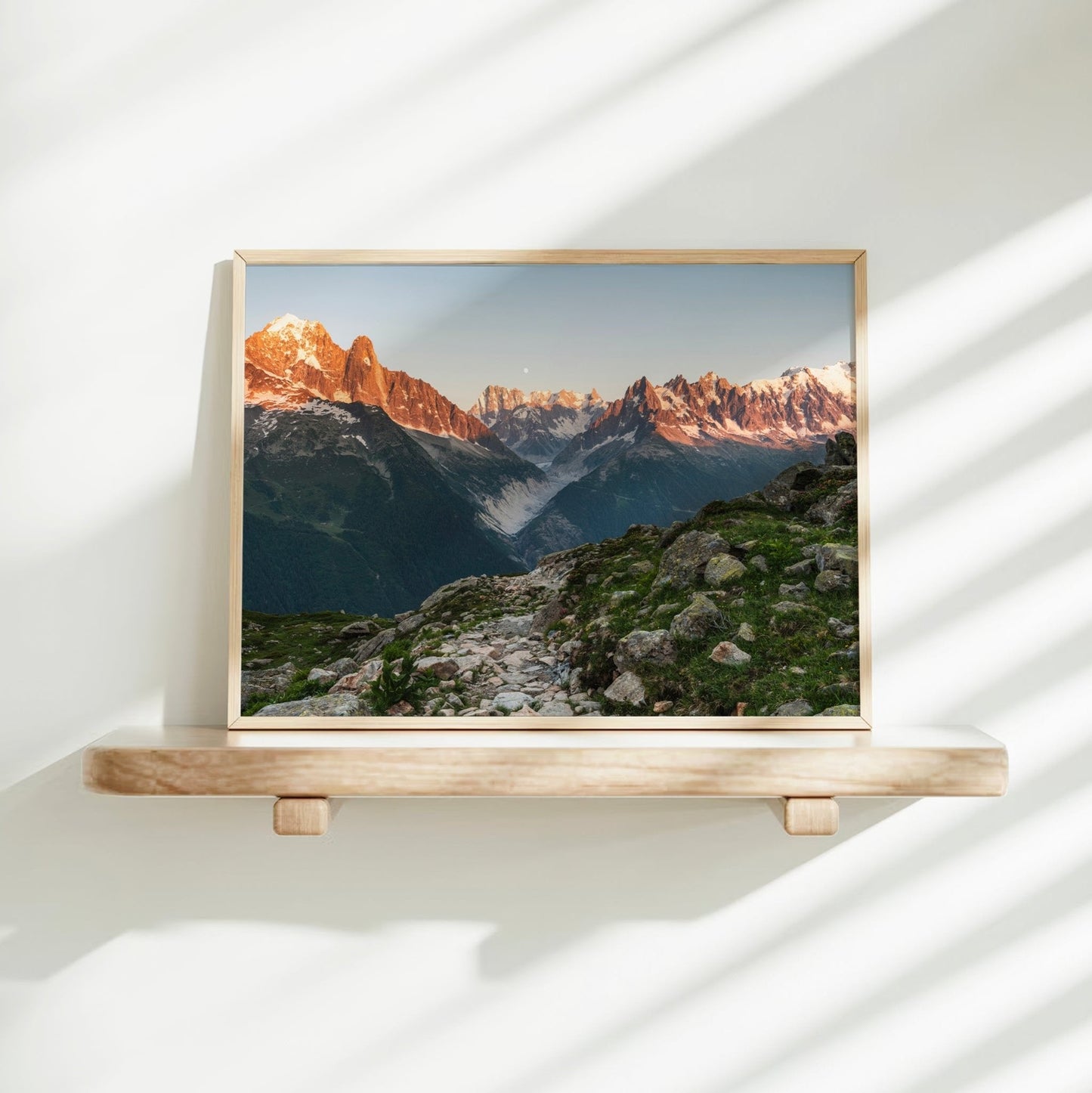 Aiguille Verte Kunstdruck Alpenpanorama - Größe 30x40 cm, 200 g/m², FSC