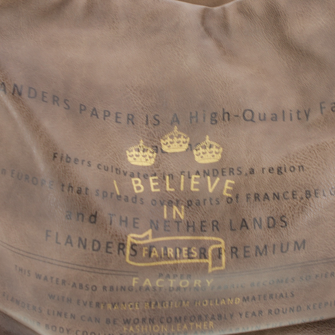 Vintage Tasche mit 3 Kronen