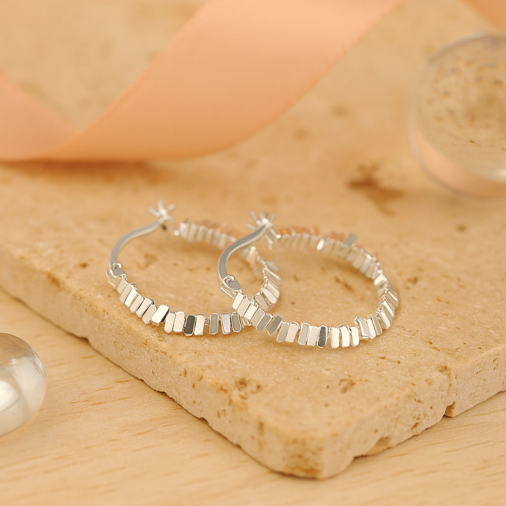 AuroraSilber Struktur-Creolen - Durchmesser 1,6 cm, Material 925er