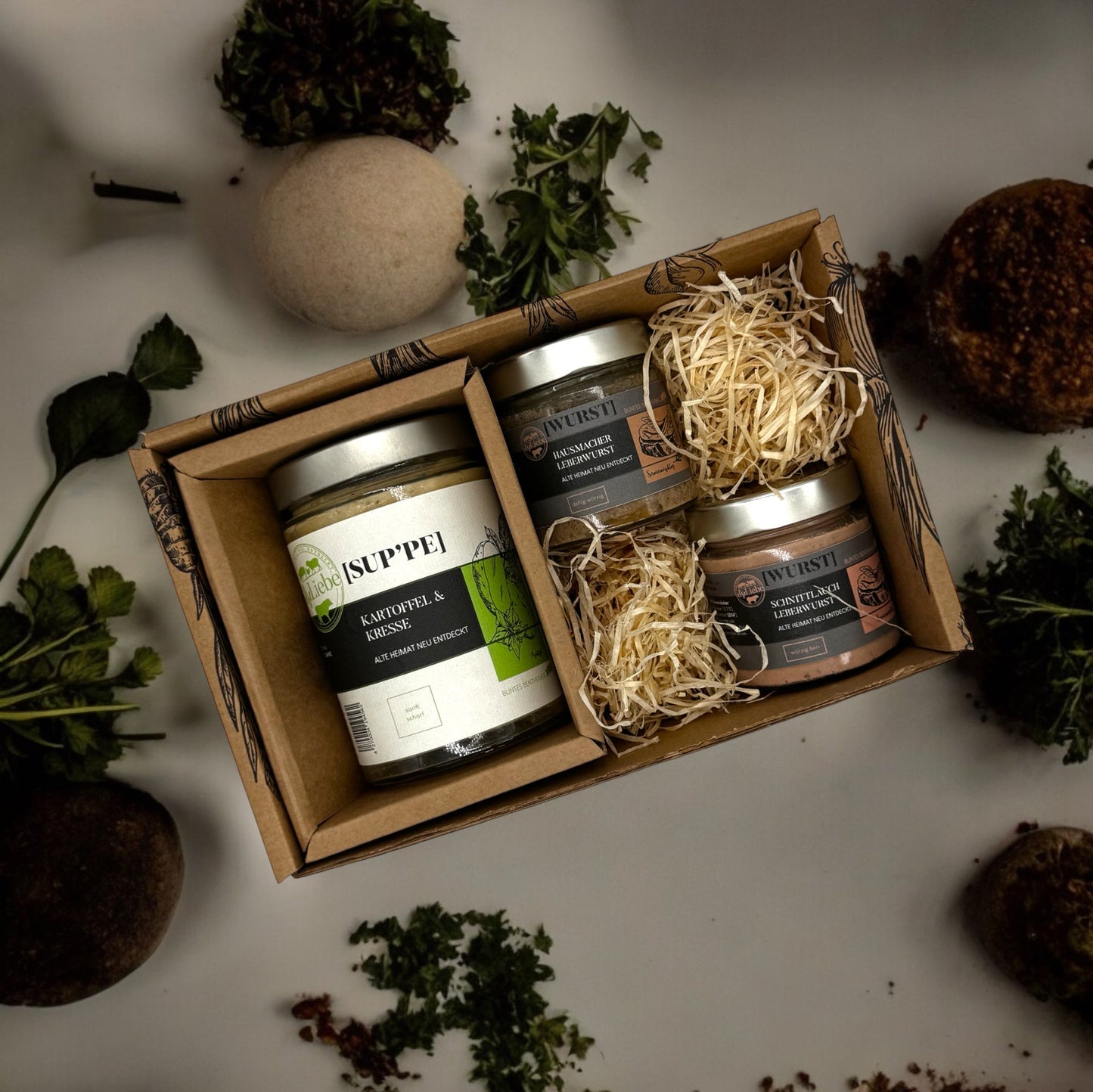 ElseLiebe Cutie mică gourmet cu cârnați de ficat - Capacitate 180 g, Conținut 1 cutie, Dimensiune compactă