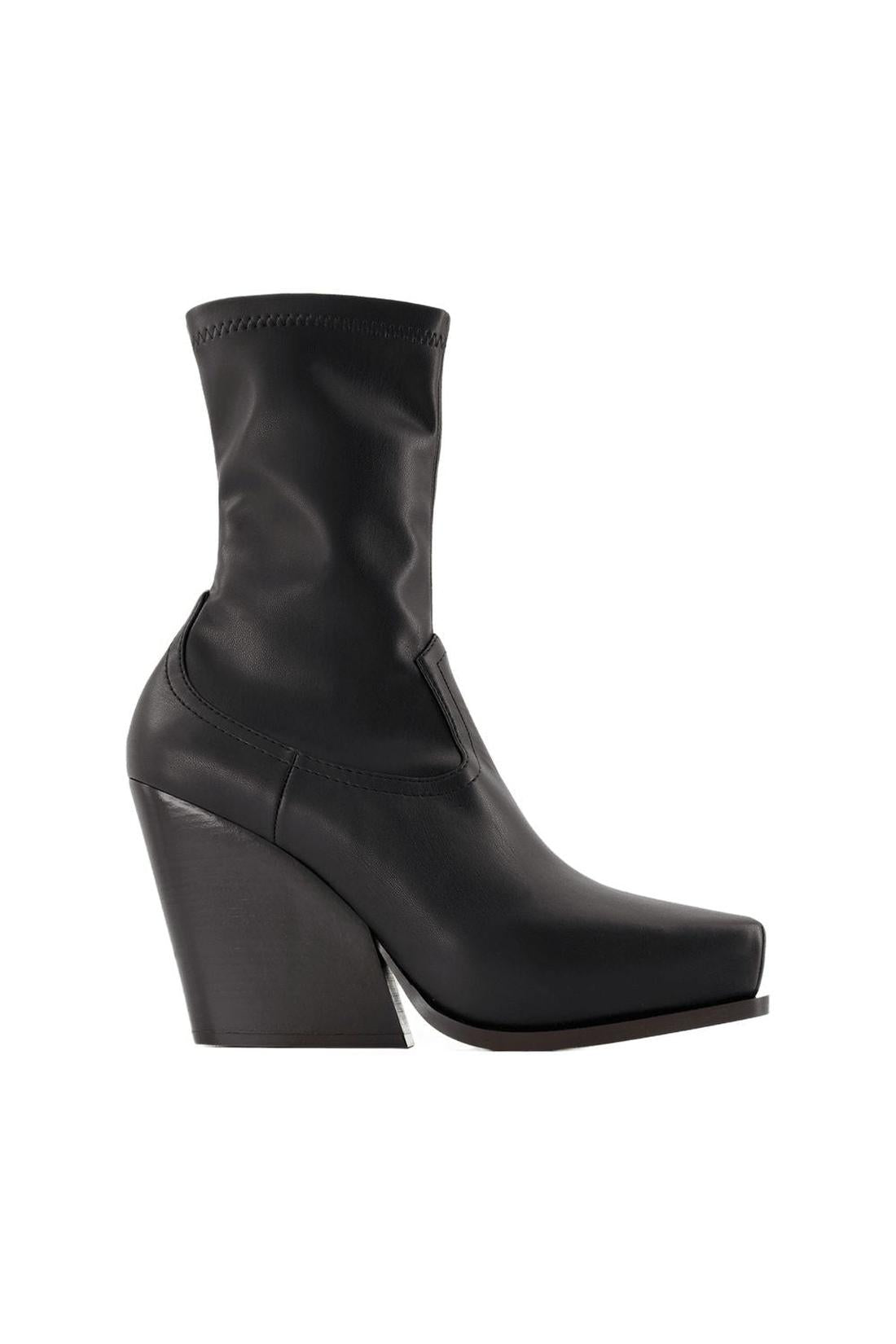 Cowboy Boots aus schwarzem