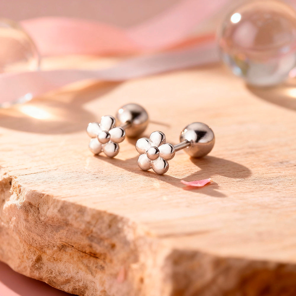 Cercei cu șurub din argint 925, flori mici