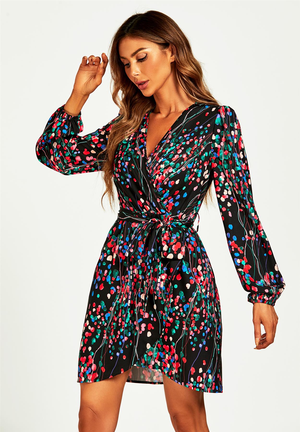 Rochie mini neagră cu imprimeu floral abstract