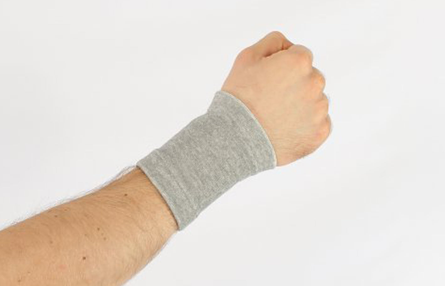 Suport pentru încheietura mâinii din viscoză de bambus, elastic, respirabil – AT53020