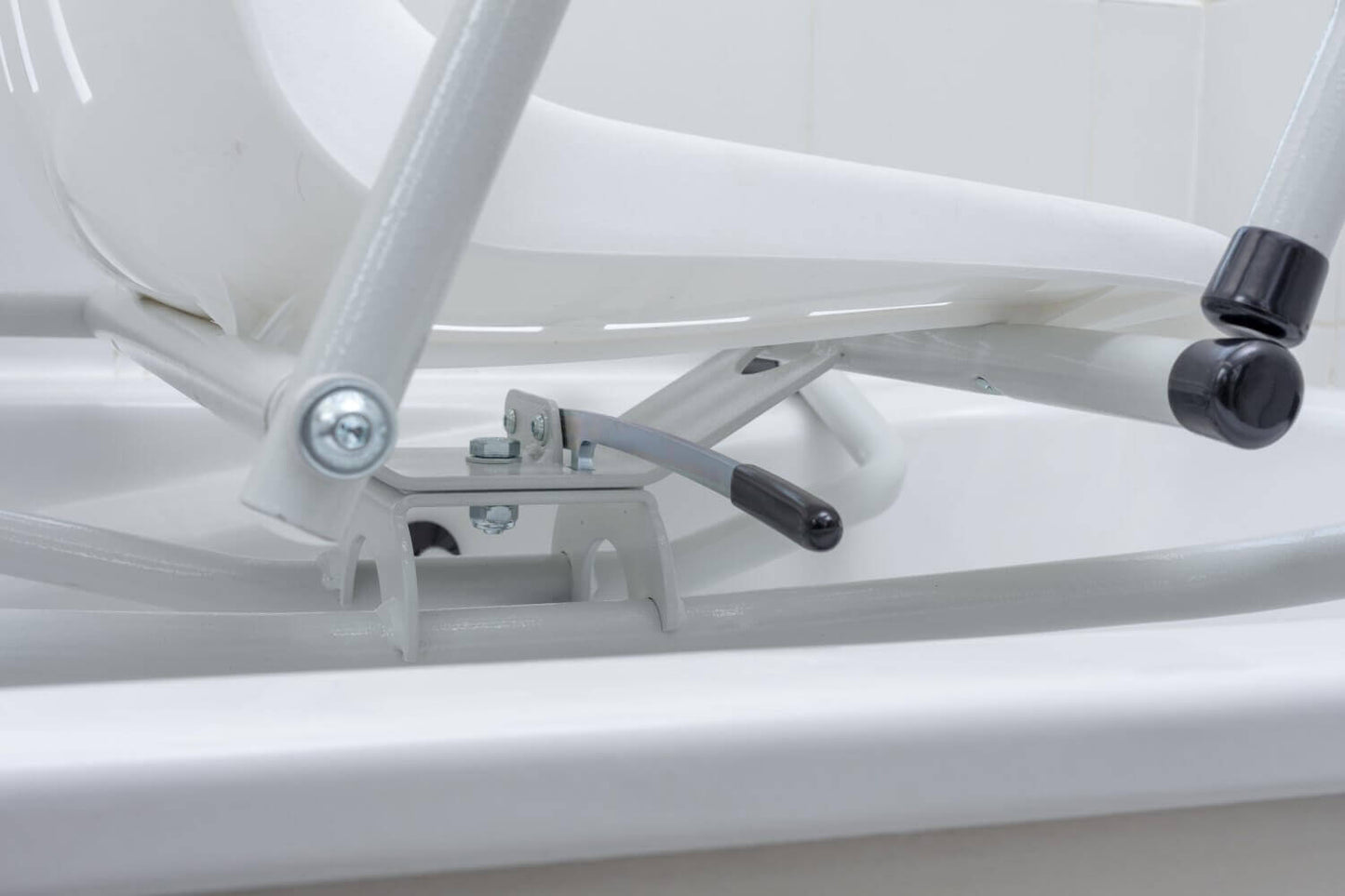 Scaun de cadă Atlantis IV, rotativ la 360°, cu cotiere