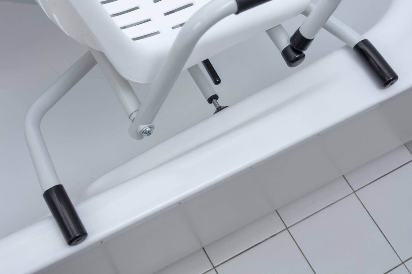 Scaun de cadă Atlantis IV, rotativ la 360°, cu cotiere