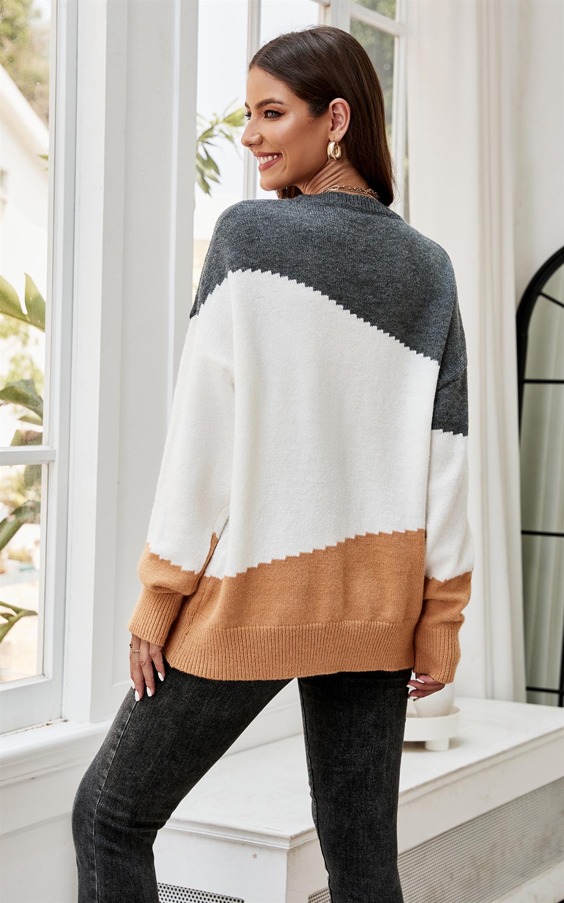 Pulover gri și cămilă în culori bloc, bej