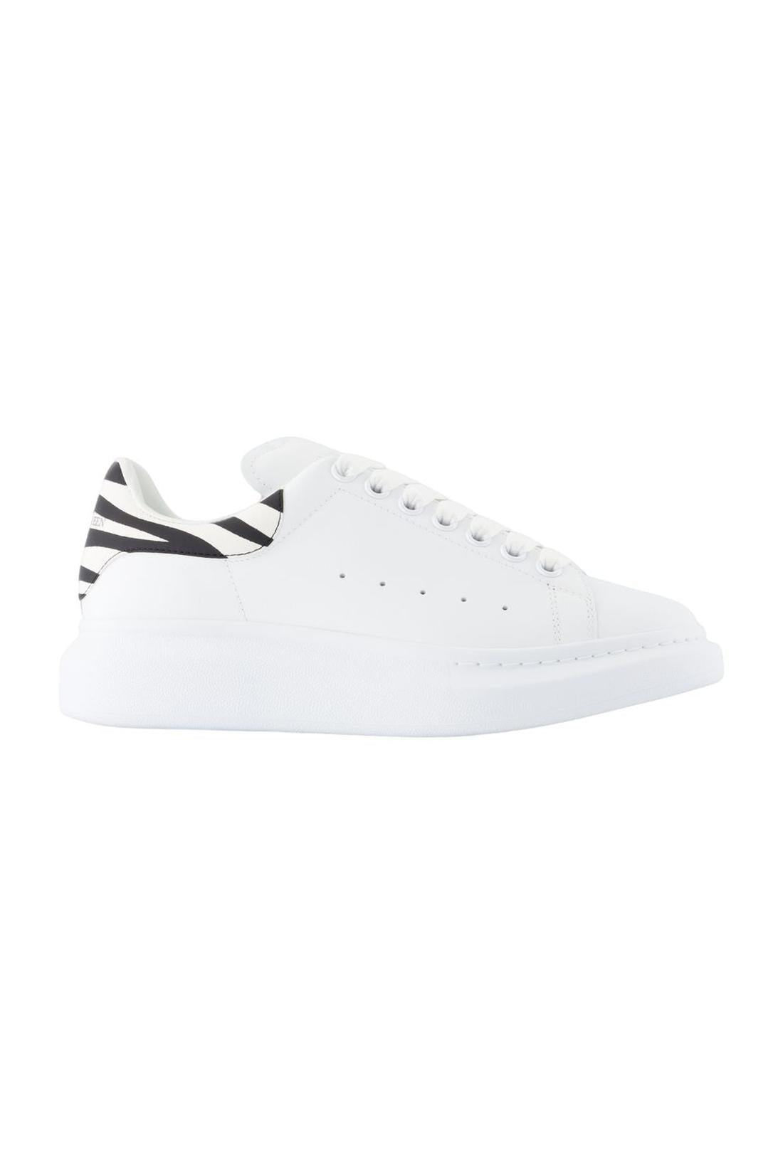 Oversized Sneakers - Alexander Mcqueen - White - Leather