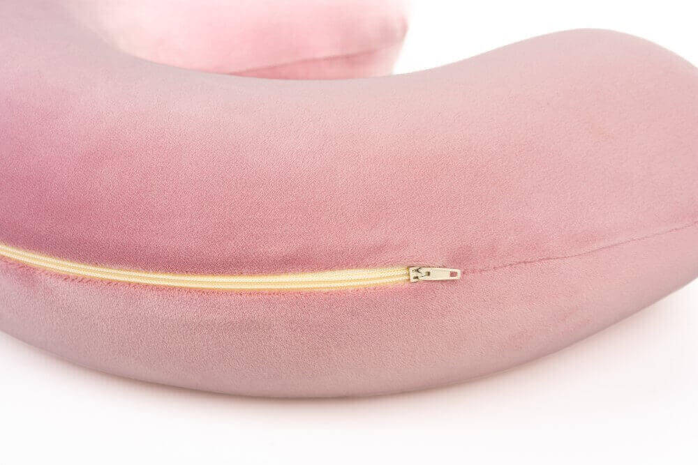 Perne ortopedice pentru gât cu efect de memorie - confort și suport ergonomic în deplasare