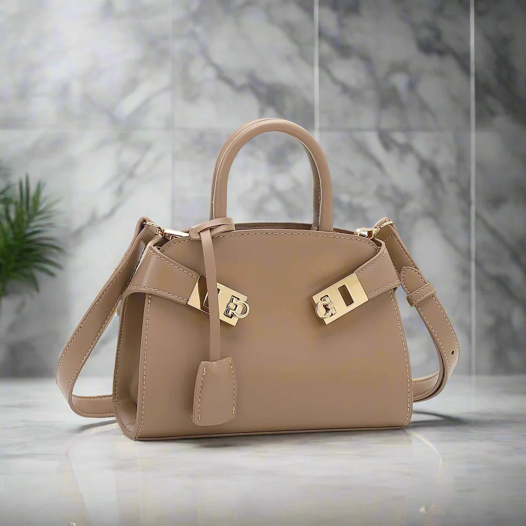 Ari modern classic shell bag – soft structured style double lock charm