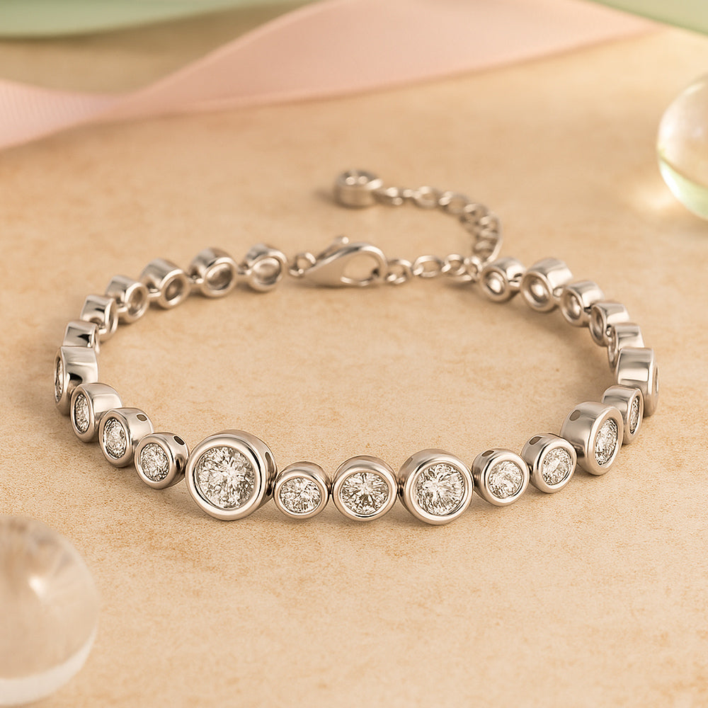 SilberGlanz Gliederarmband Halbierte Zirkonia Kugeln - Länge 18 Cm, 925er Silber