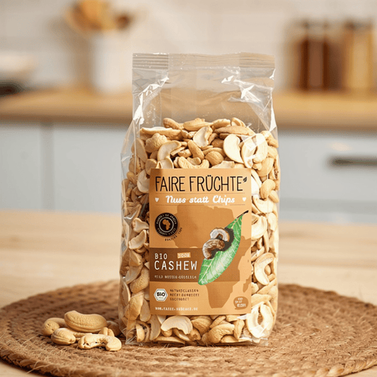 Fair Fruits Organiczne połówki orzechów nerkowca Bez sztucznych aromatów Organiczne duże - 500 g połówki