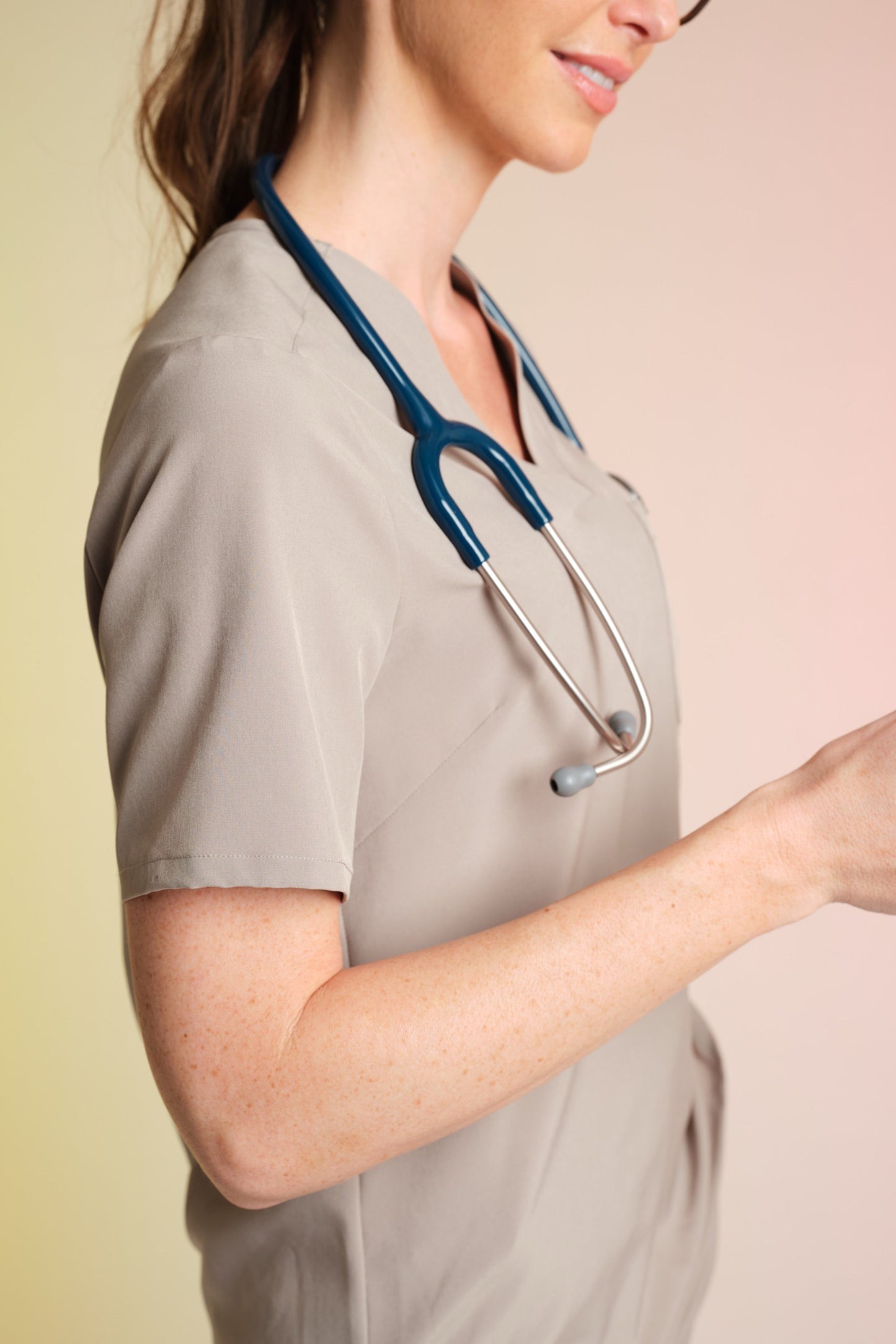 Active Kasack "Serena" – Beige