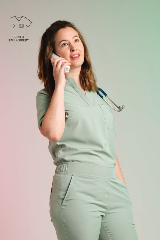 Active Scrub Top "Jackie" – Green