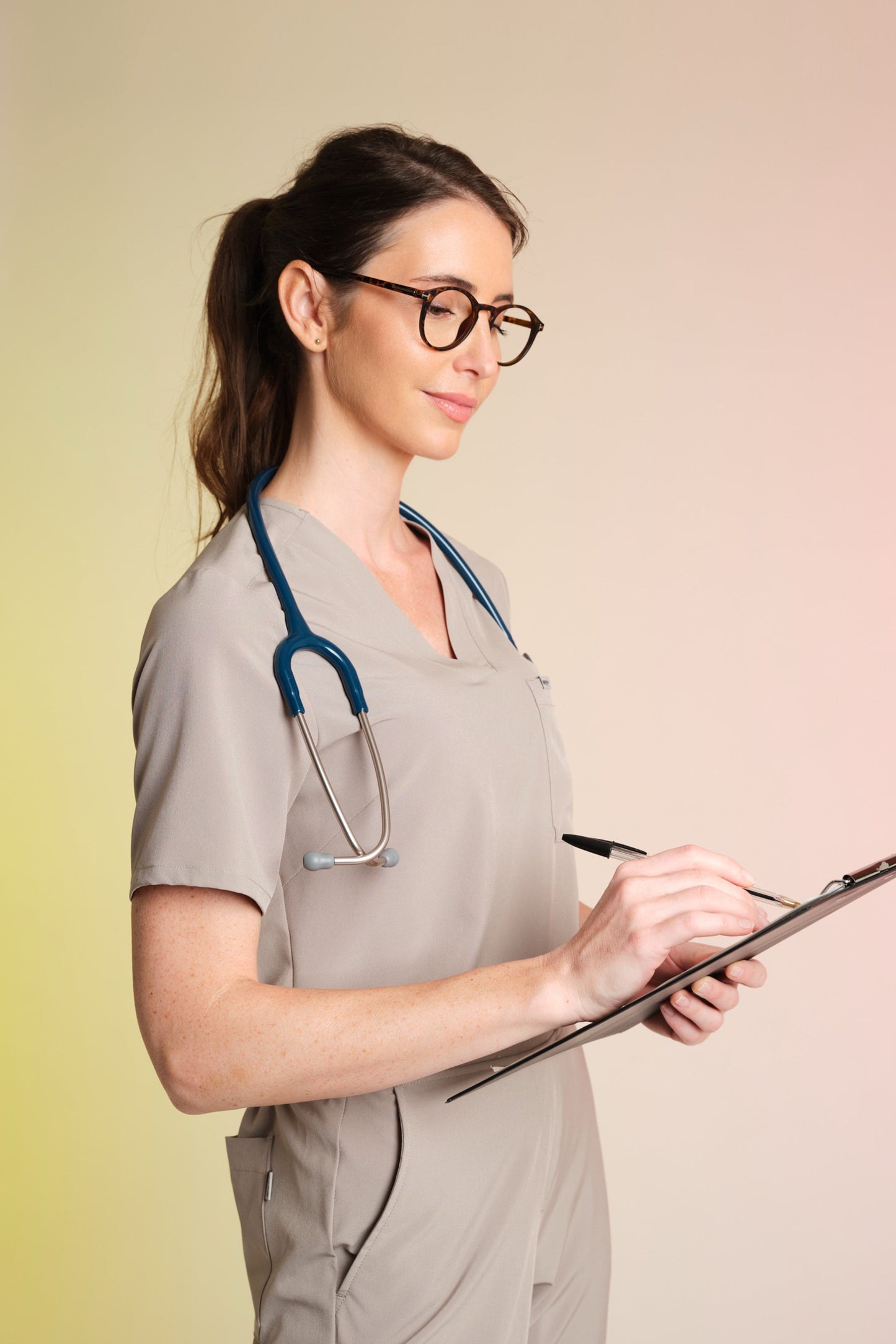 Active Scrub Top "Serena" – Beige