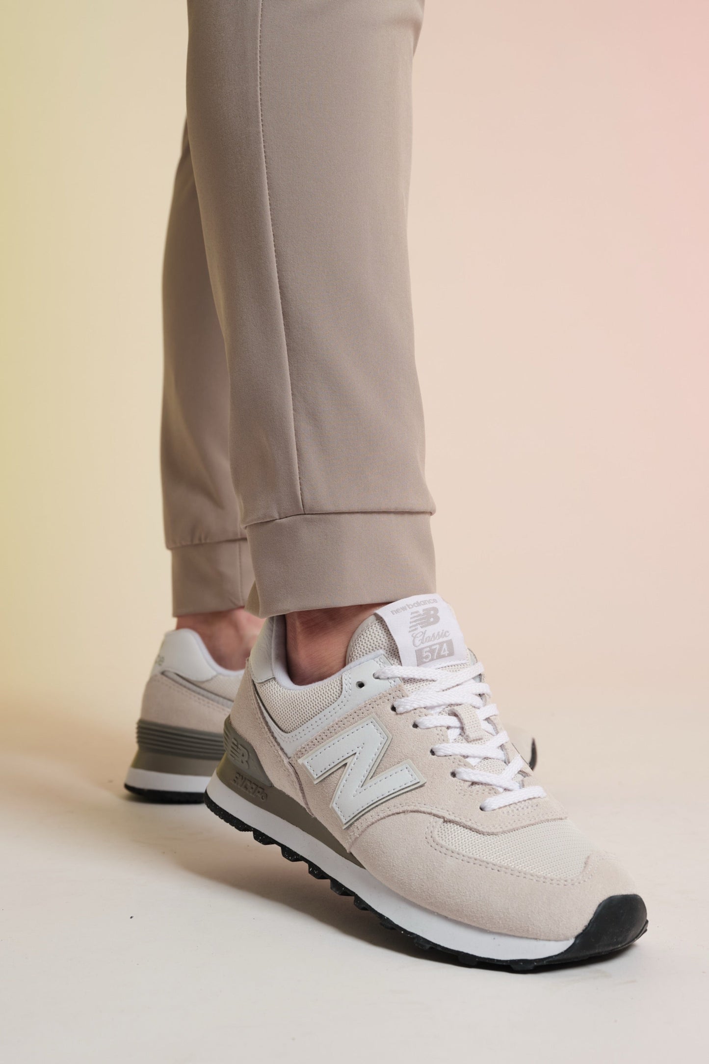 Active Hose "Tessa" – Beige