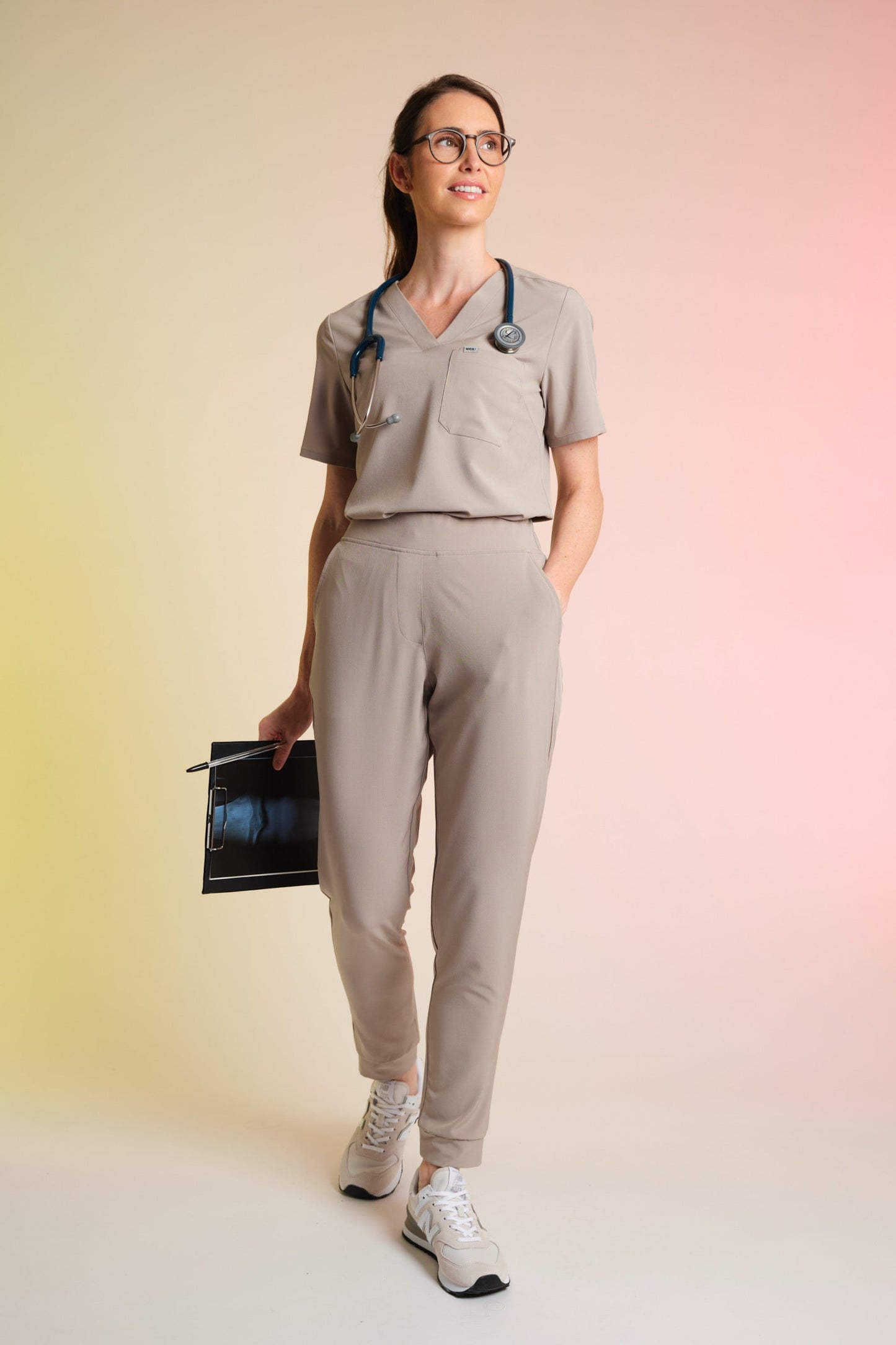 Active Scrub Pants "Tessa" – Beige