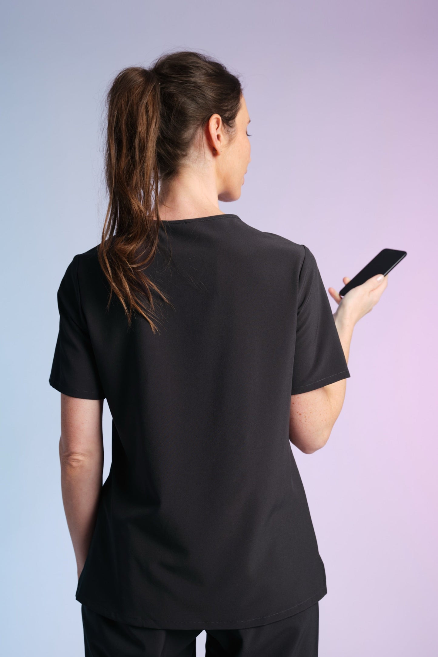 Aktywny peeling Top „Serena” – Czarny