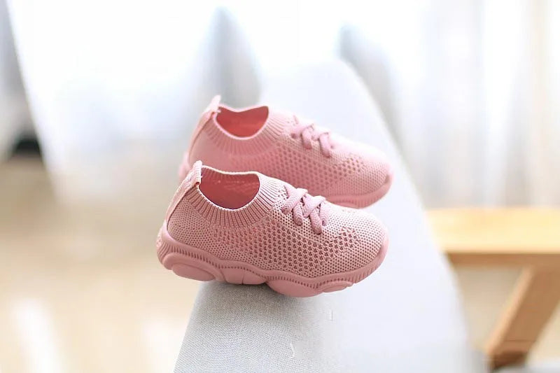 Kinder-Sneaker 2025: Non-Slip Soft-Sole - Spring Summer Collection