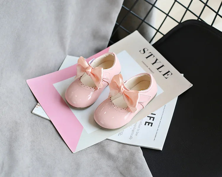 Baby Prinzessin Mädchen Schuhe 2025 - Frühling Herbst Süße Schleife Lackleder - Tanzschuhe Erste Laufschuhe Kinder