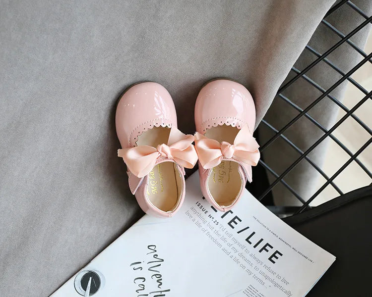 Baby Prinzessin Mädchen Schuhe 2025 - Frühling Herbst Süße Schleife Lackleder - Tanzschuhe Erste Laufschuhe Kinder