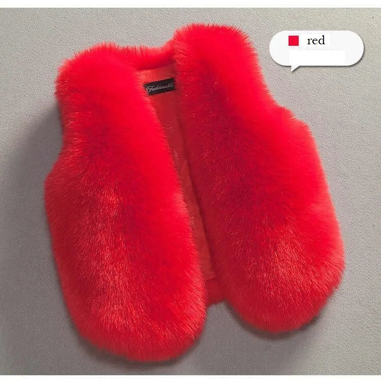 OLEKID Weste Faux-Fur - Größe 4-6Y, Baumwolle, Regular