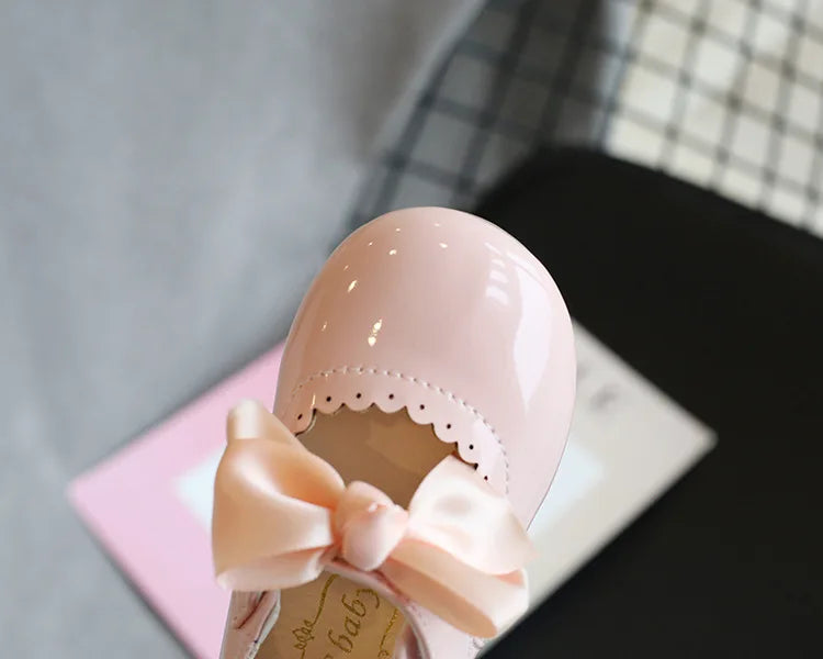 Baby Prinzessin Mädchen Schuhe 2025 - Frühling Herbst Süße Schleife Lackleder - Tanzschuhe Erste Laufschuhe Kinder