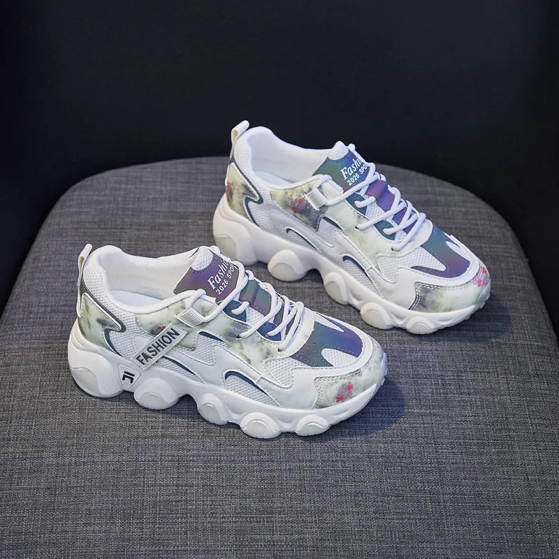 Shoes for Women  Female Shoes Luminous New Female Student Platform Sneakers Female Street Shooting BF562