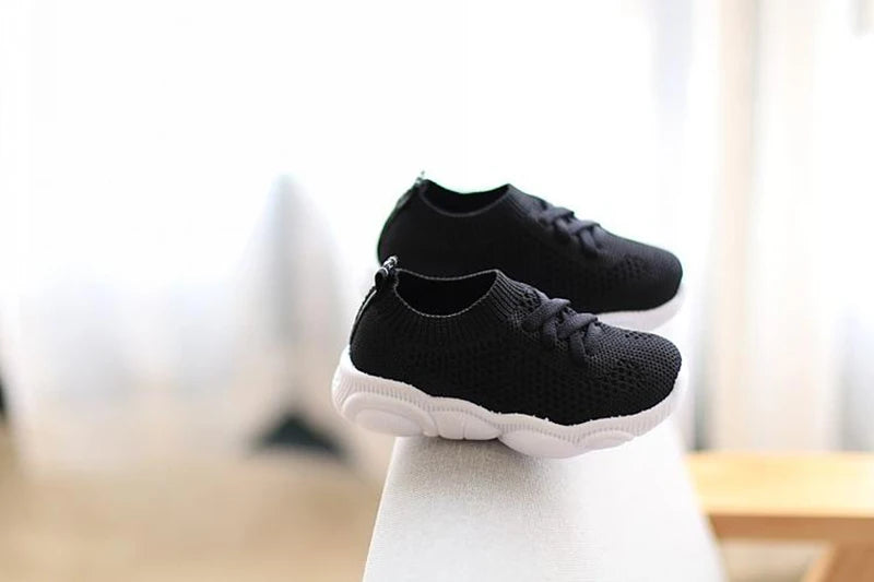 Kinder-Sneaker 2025: Non-Slip Soft-Sole - Spring Summer Collection