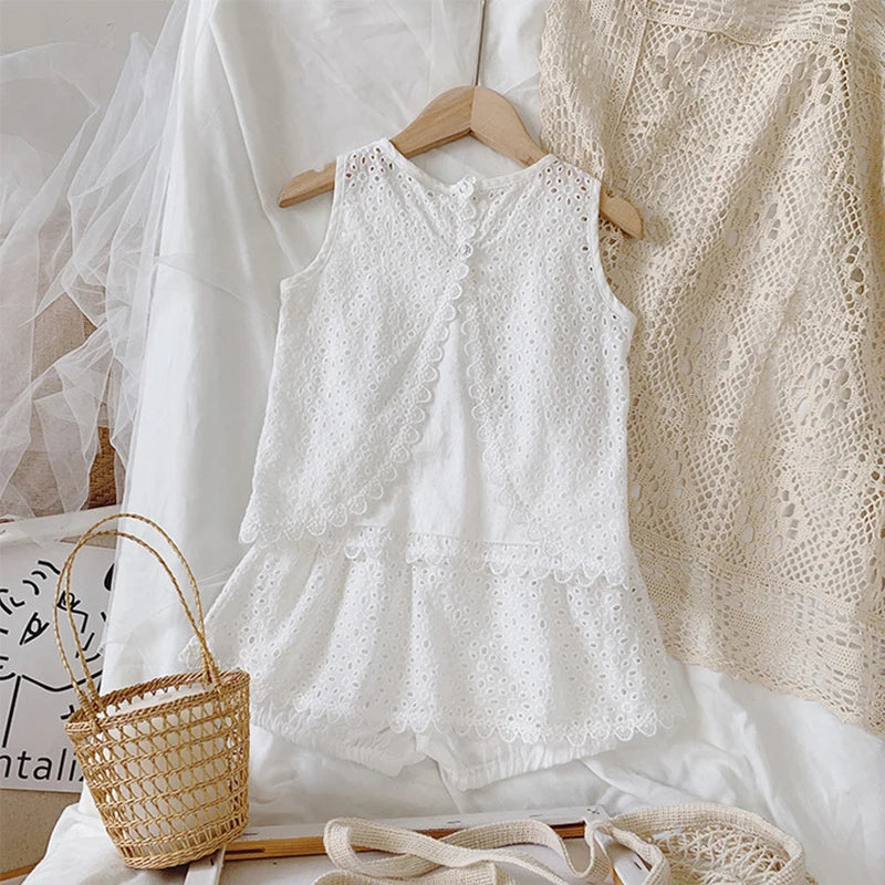Girls Outfit Set 2022 Summer Clothing Sets Hollow Lace Suit Baby Casual Sleeveless T-shirt+Shorts Kids Clothes Sets Baby Clothes