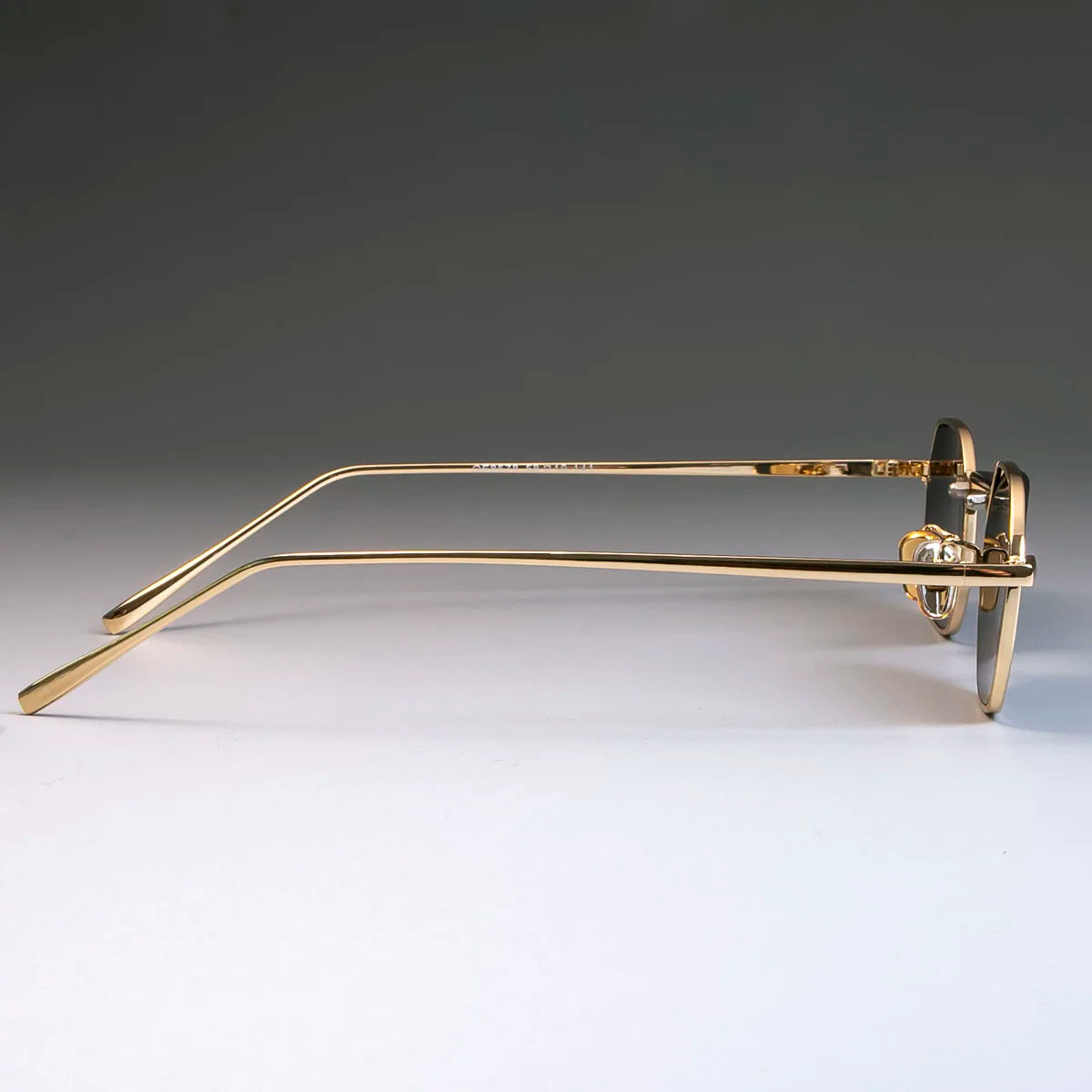 Classic metal steampunk shades – small frame, vintage unisex sunglasses