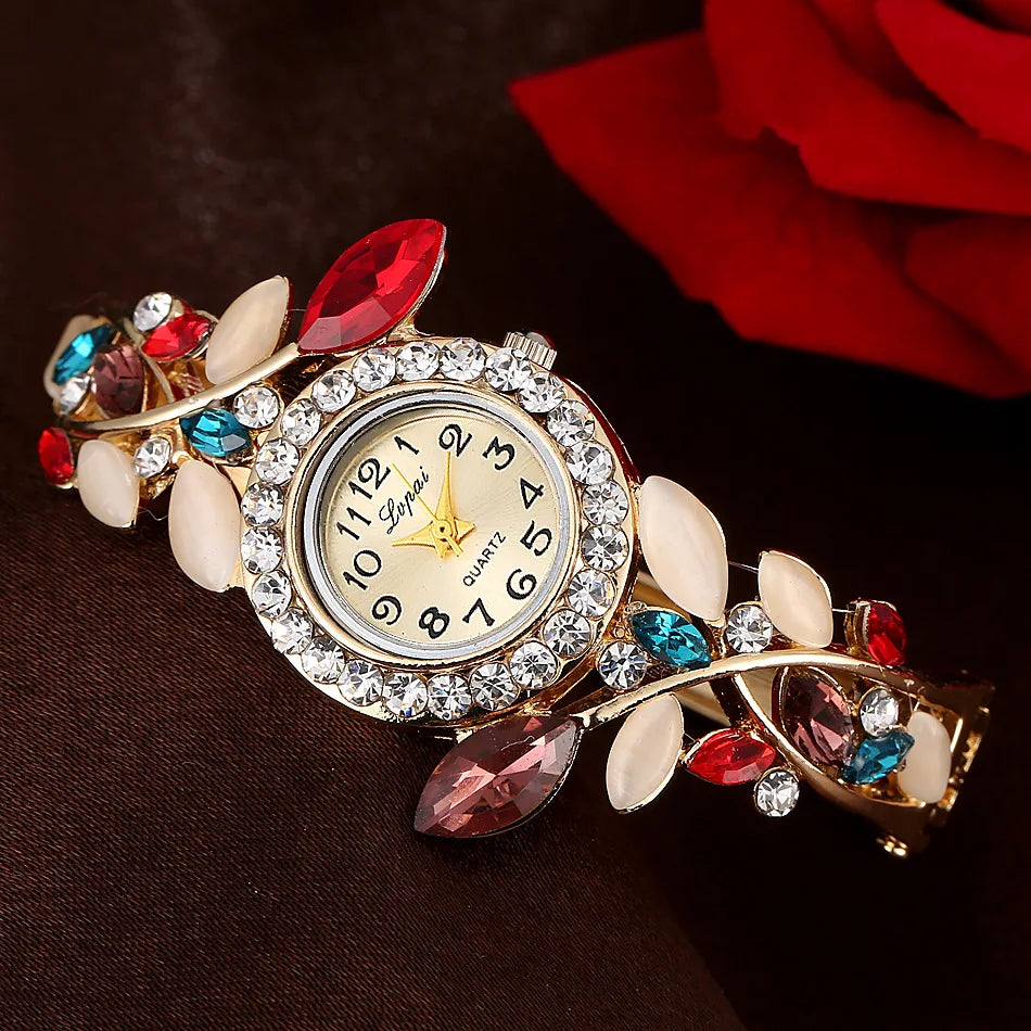 Damen-Uhr 2025: Fashion Women Watch Luxury - Rhinestone Metal Quartz Retro Flower Bangle Collection