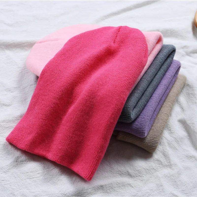 UrbanCap Skullie Warm - 25 Farben, Einheitsgröße, Elastisch