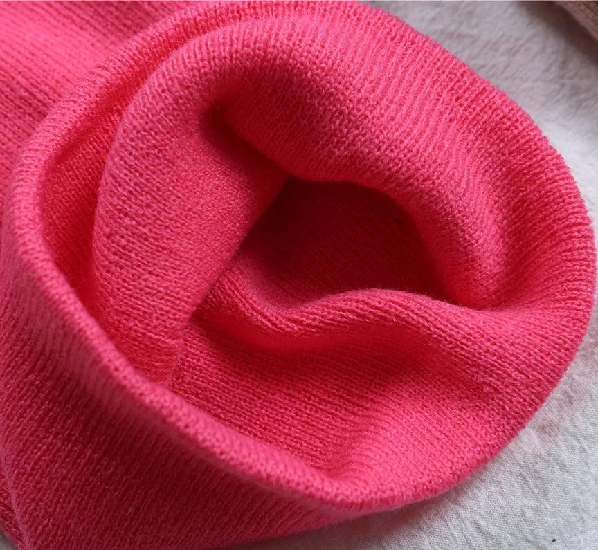 UrbanCap Skullie Warm - 25 Farben, Einheitsgröße, Elastisch