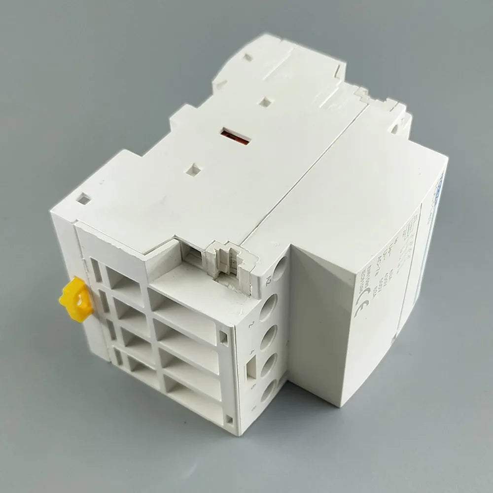 TOCT1 4P 63A 110V COIL 400V~ 50/60HZ Din rail Household ac Modular contactor  4NO or 2NO 2NC Contactors