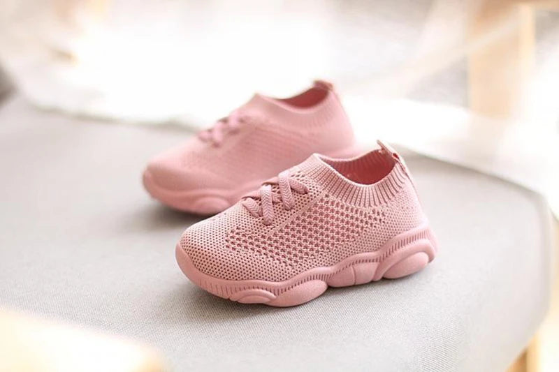 Kinder-Sneaker 2025: Non-Slip Soft-Sole - Spring Summer Collection