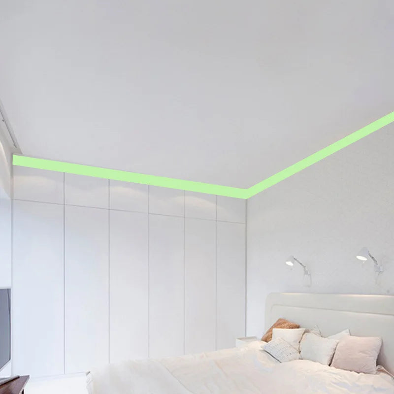 Leucht-Wandsticker 2025: Luminous-Band Baseboard - Glow-Dark DIY Collection