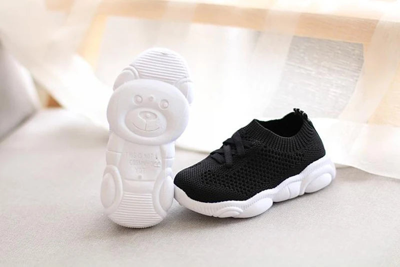 Kinder-Sneaker 2025: Non-Slip Soft-Sole - Spring Summer Collection
