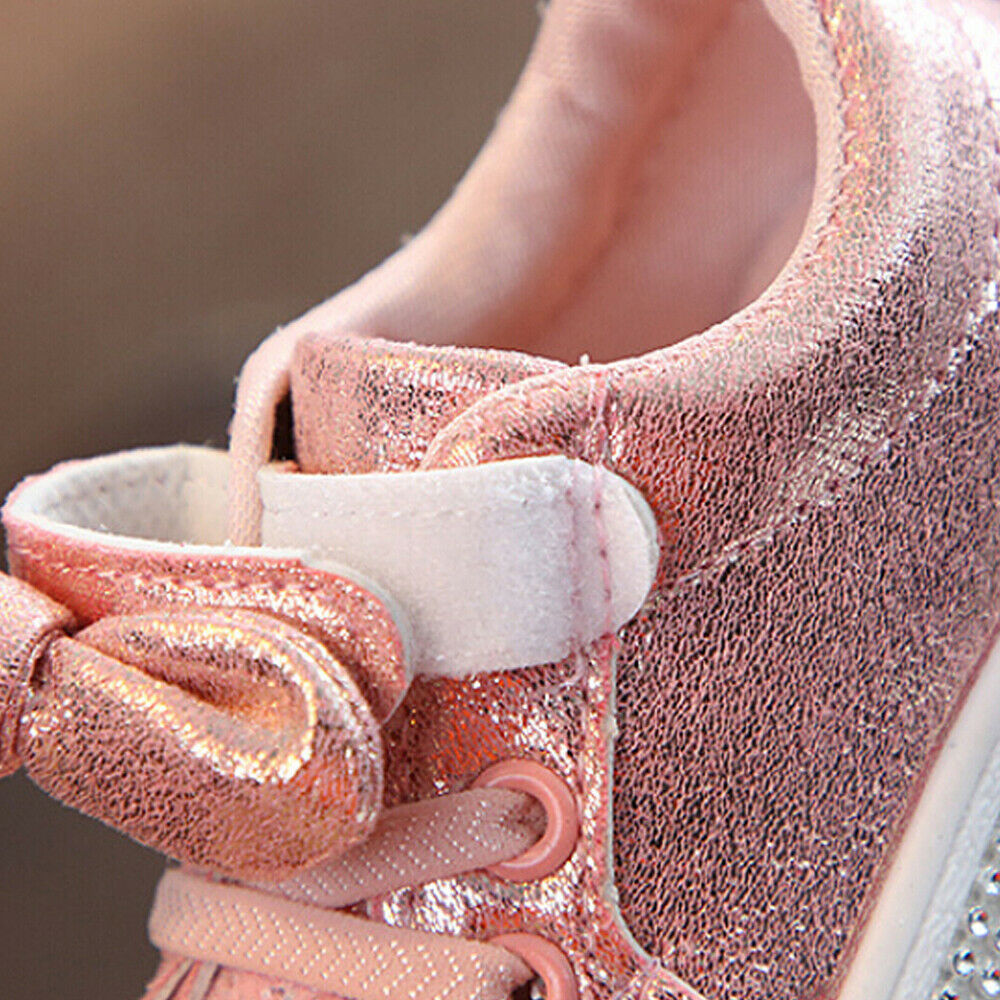 Lioraitiin Mädchen Sport Schuhe 2025 - Weiche Sohle Pailletten Casual Sneakers - Süße Schleife Glänzend Schuhe