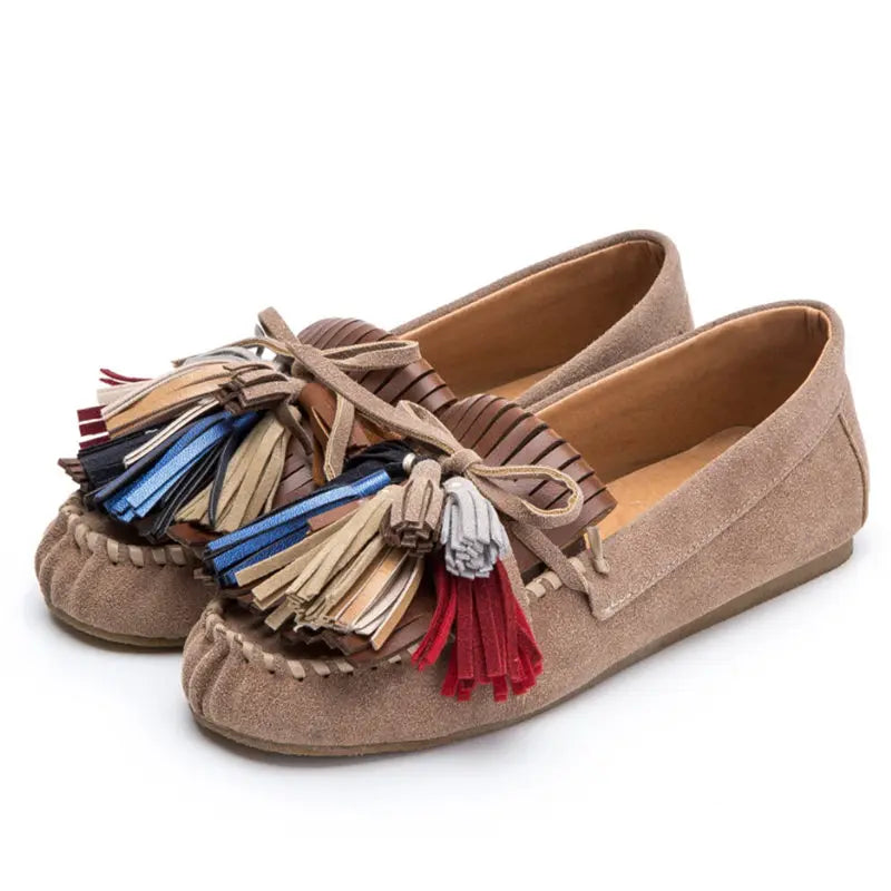 Vintage Frauen Quasten Slip On Loafers 2025 - Kunstwildleder Mokassin Gommino Schleifenknoten - Flats Schuhe Casual Damen Streetwear Flache Schuhe