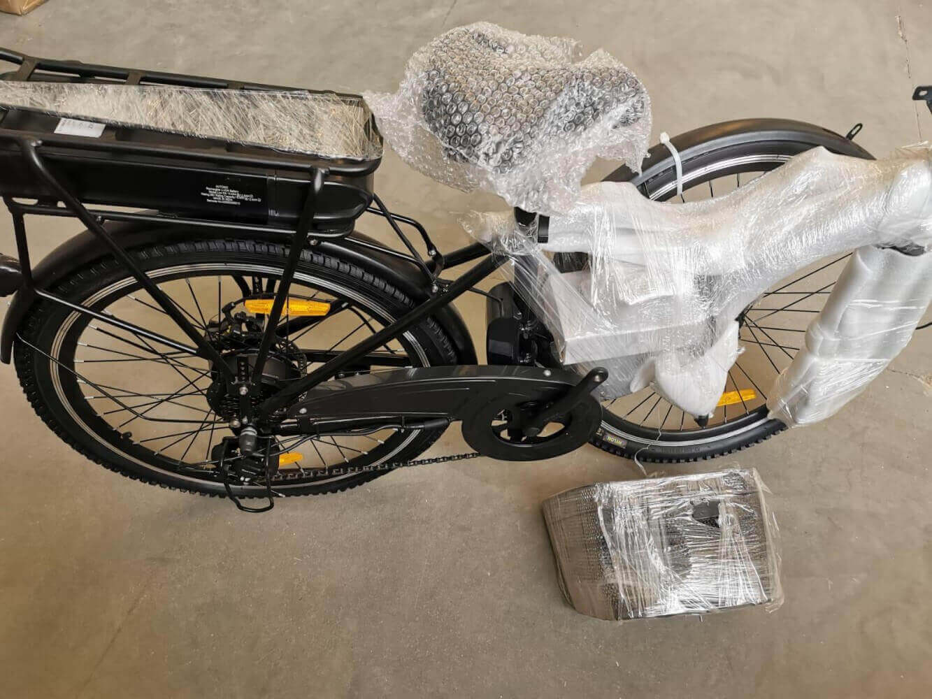 Bicicletă electrică urbană pentru femei „ZF10”, 26″ – ofertă B-stock