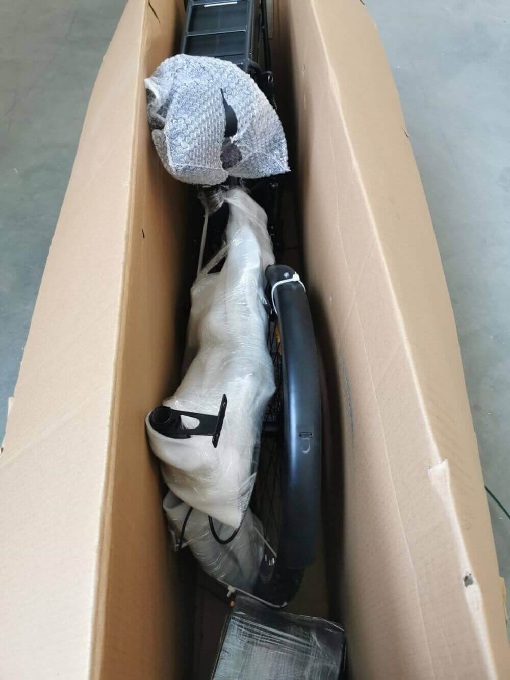 Bicicletă electrică urbană pentru femei „ZF10”, 26″ – ofertă B-stock