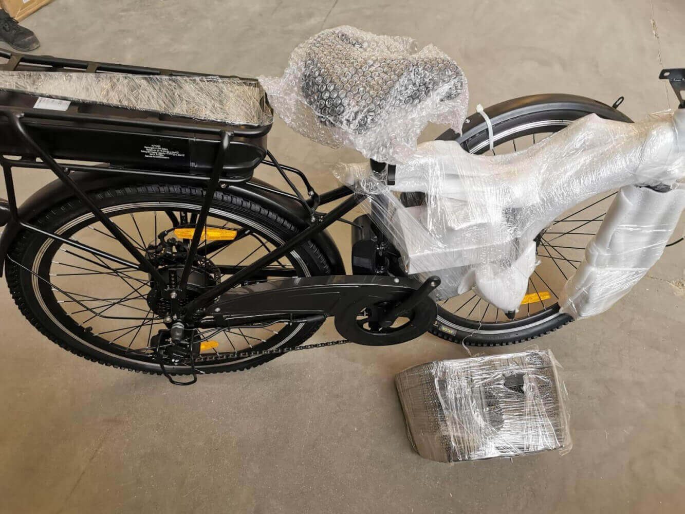 Bicicletă electrică urbană pentru femei „ZF10”, 26″ – ofertă B-stock